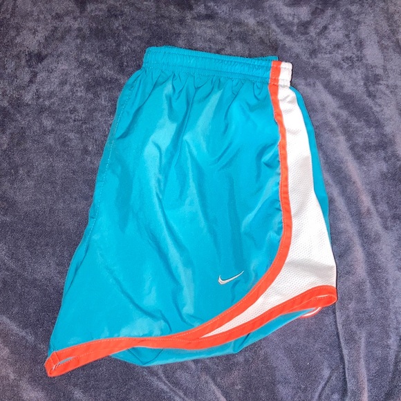 Nike Dri-Fit Shorts - Picture 2 of 6